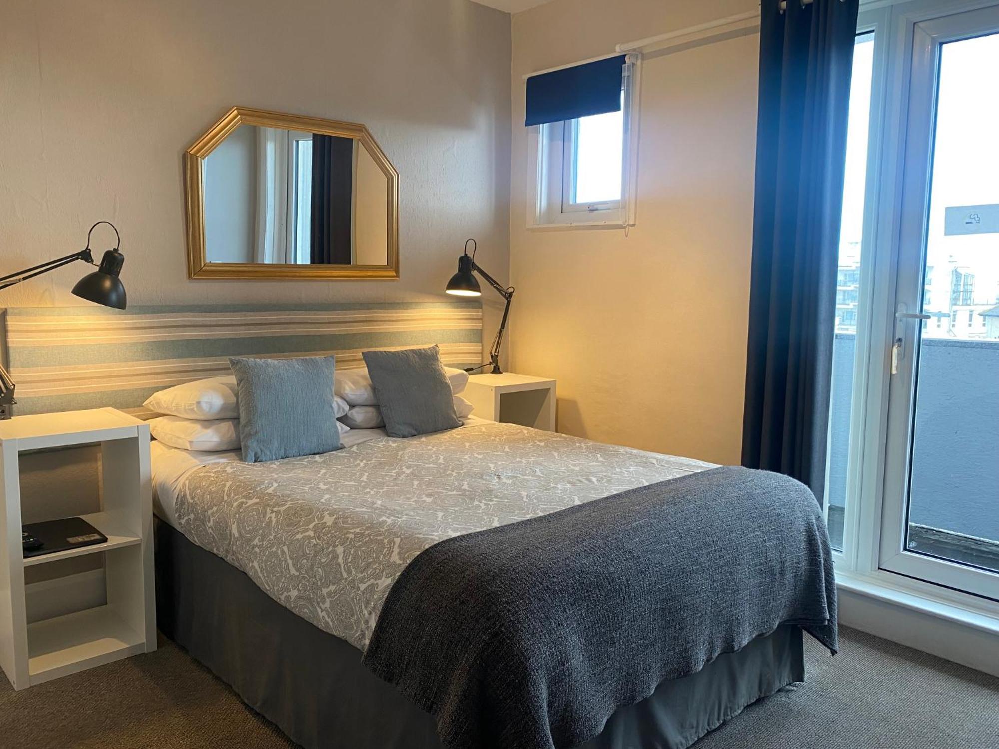Marlborough Hotel Шанклин Екстериор снимка